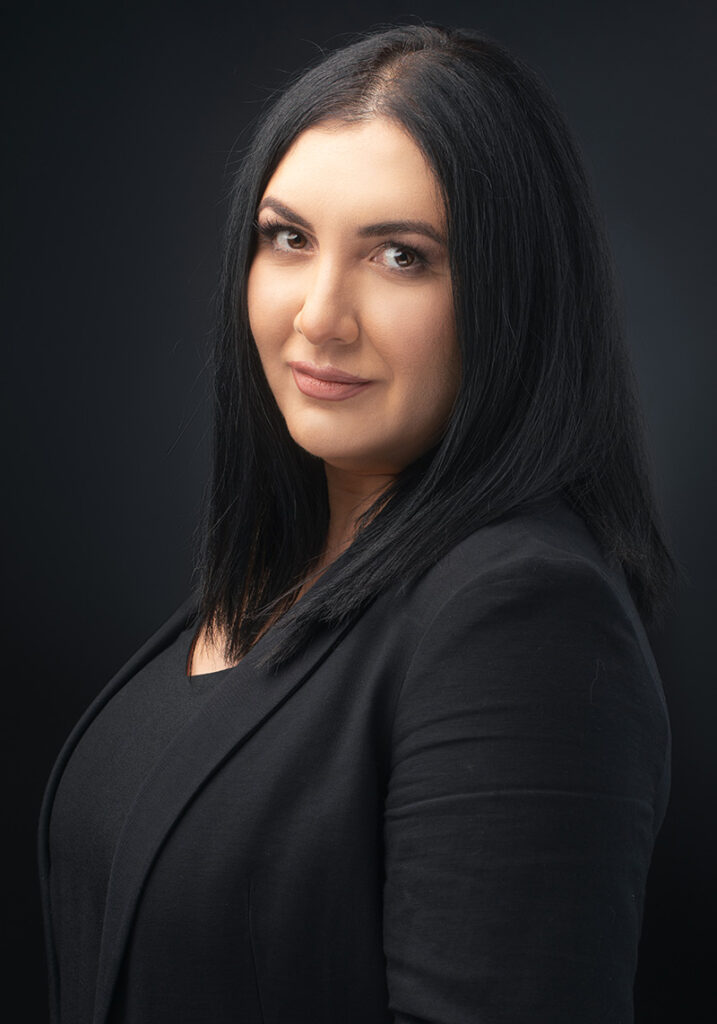 Elina Julfayan